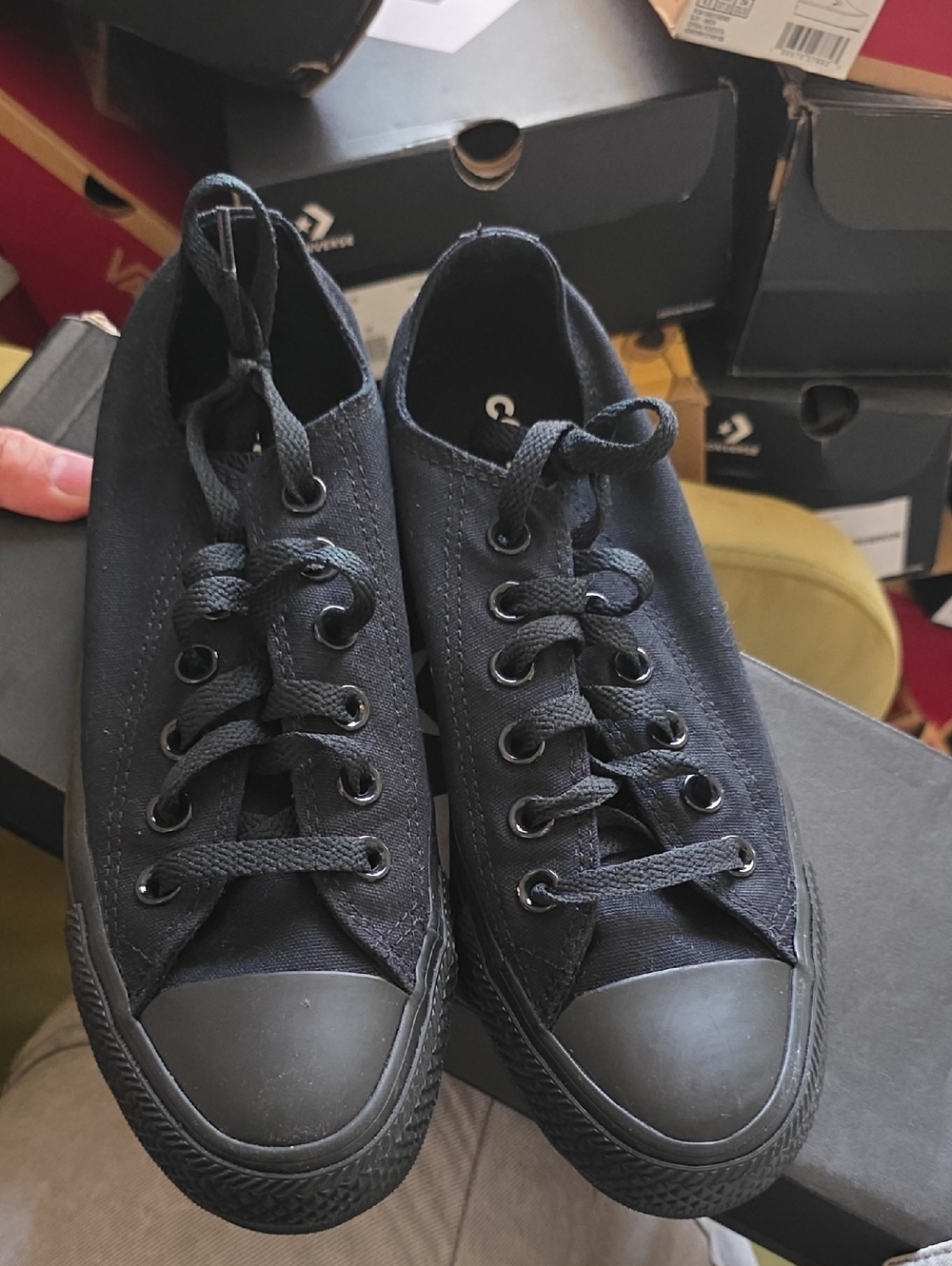 Converse Women's Black Low Top Canvas Sneakers